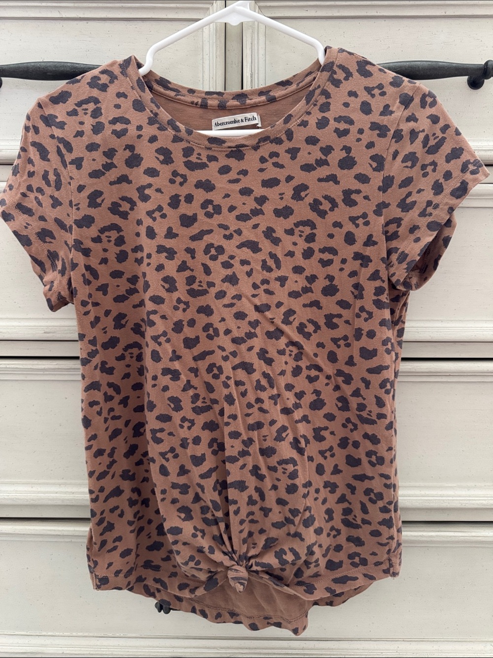 Abercrombie & Fitch Taupe Brown Leopard Knot-Front Short Sleeve Tee